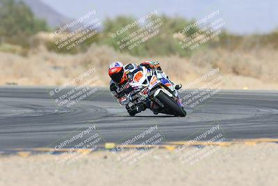 media/Oct-19-2024-CVMA (Sat) [[7df39c5a0d]]/Race 4-Formula Middleweight/
